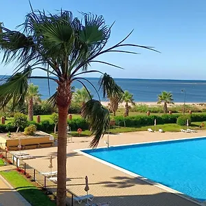 Residencial Cisnes Primera Linea Playa Isla Canela